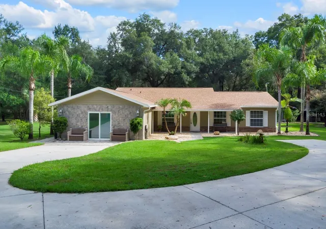 Homes for sale in Apopka, FL | 2619 W Ponkan Rd, Apopka, FL 32712 | MLS# O6418842