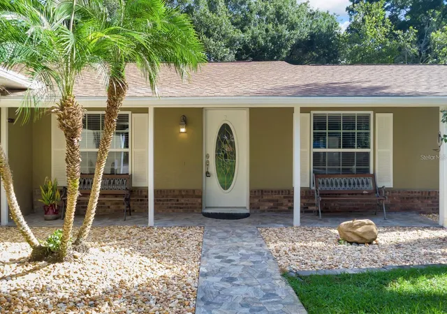 Homes for sale in Apopka, FL | 2619 W Ponkan Rd, Apopka, FL 32712 | MLS# O6418842