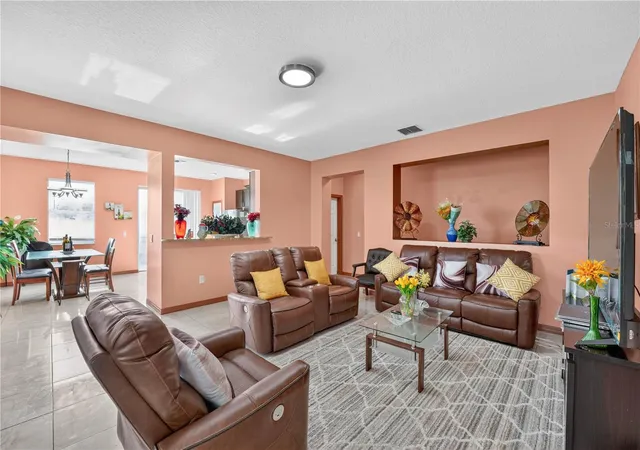 Photo 2 of Single family home for sale at 1983 Kimlyn Cir, Kissimmee, FL 34758 | MLS# O6418845 | Listing updated on 2026-09-15
