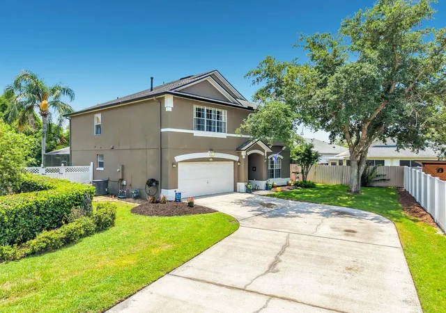 Photo 3 of Single family home for sale at 14664 Saint Georges Hl Dr, Orlando, FL 32828 | MLS# O6418846 | Listing updated on 2026-07-25