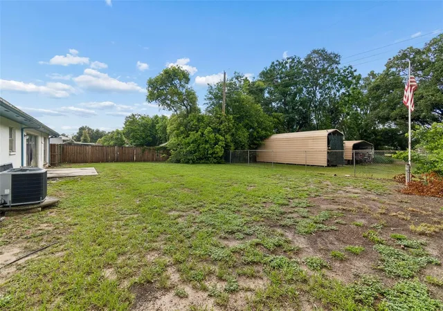 26th image of 418 Dewolf Rd, Brandon, FL 33511 | MLS# TB8521754