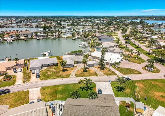Homes for sale in St Petersburg, FL | 7905 11th Ave S, St Petersburg, FL 33707 | MLS# TB8521767