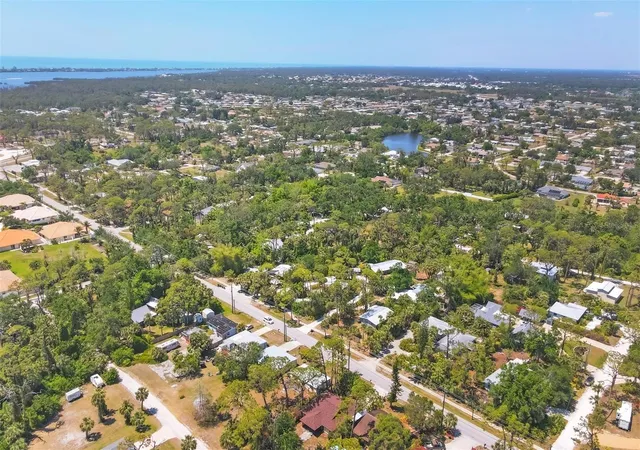41st image of 521 Artists Ave, Englewood, FL 34223 | MLS# D6147866
