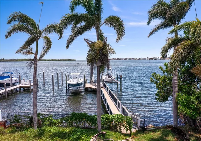 Photo 2 of Land for sale at 6527 Byp Grande Blvd Ne, Saint Petersburg, FL 33702 | MLS# TB8521775 | Listing updated on 2026-06-23