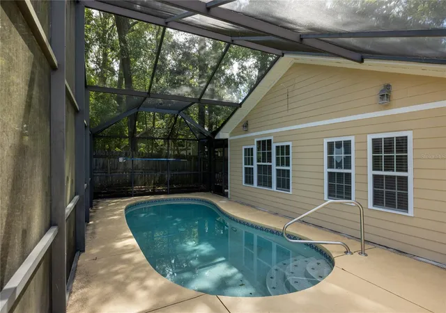 2nd image of 11624 Nw 13th Ln, Gainesville, FL 32606 | MLS# GC541369