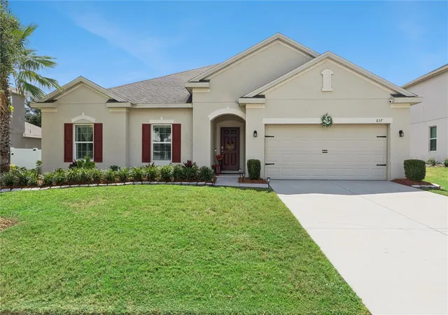 Photo 1 of Single family home for sale at 637 Bay Brg Cir, Apopka, FL 32703 | MLS# O6418864 | Listing updated on 2026-09-26