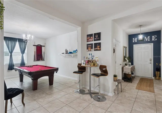 Photo 4 of Single family home for sale at 637 Bay Brg Cir, Apopka, FL 32703 | MLS# O6418864 | Listing updated on 2026-09-26