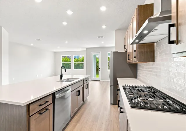 Photo 3 of Single family home for sale at 5133 Crk Sand Dr, Apollo Beach, FL 33572 | MLS# TB8521793 | Listing updated on 2026-09-20