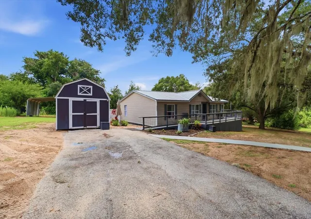 Homes for sale in Floral City, FL | 10253 S Arabian Ave, Floral City, FL 34436 | MLS# TB8521798