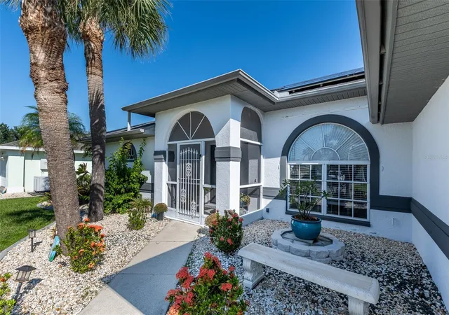 3rd image of 538 W Cashew, Punta Gorda, FL 33955 | MLS# C7527623