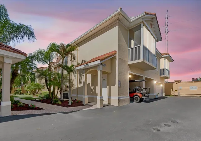 Homes for sale in Lutz, FL | 21041 Sunpoint Wy #201, Lutz, FL 33558 | MLS# TB8521805