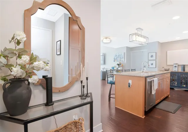 Photo 3 of Condo for sale at 1120 E Kennedy Blvd #1211, Tampa, FL 33602 | MLS# TB8521816 | Listing updated on 2026-10-03