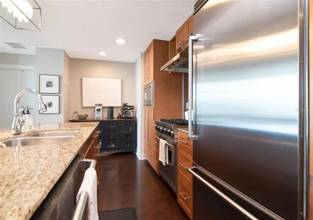 Photo 4 of Condo for sale at 1120 E Kennedy Blvd #1211, Tampa, FL 33602 | MLS# TB8521816 | Listing updated on 2026-10-19