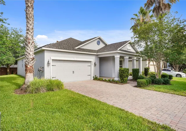 Photo 3 of Single family home for sale at 1950 Pantheon Dr, Winter Garden, FL 34787 | MLS# O6418888 | Listing updated on 2026-08-18