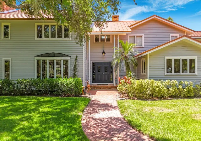 Photo 3 of Sale Pending at 8005 17th Avenue W, Bradenton, FL 34209 | MLS# A4697769 | Listing updated on 2026-10-02