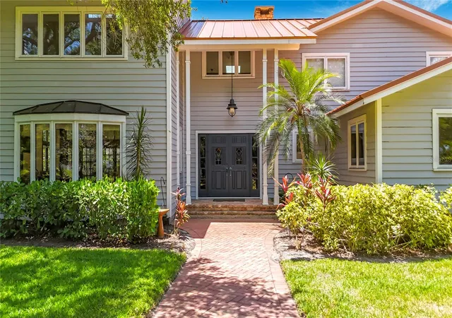 Photo 4 of Sale Pending at 8005 17th Avenue W, Bradenton, FL 34209 | MLS# A4697769 | Listing updated on 2026-10-02