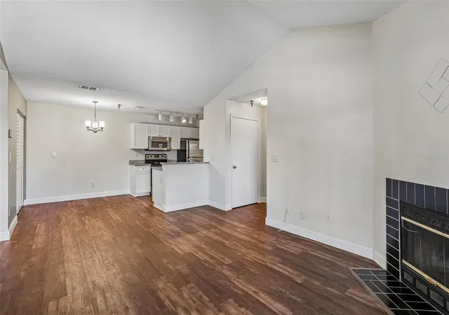 5th image of 10263 Gandy Blvd N #406, St Petersburg, FL 33702 | MLS# TB8521824