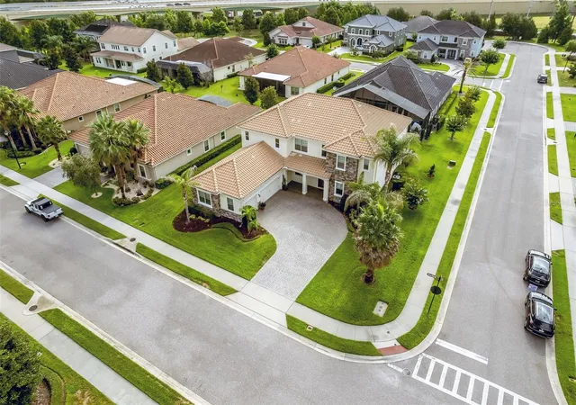 Photo 4 of Single family home for sale at 427 Blue Birch Ct, Sanford, FL 32771 | MLS# O6418893 | Listing updated on 2026-09-20