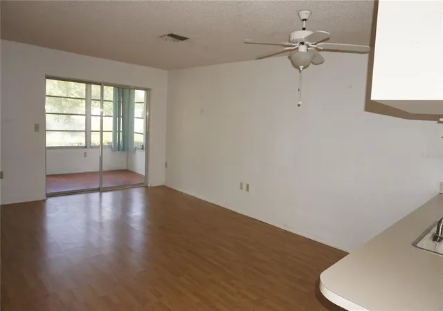 5th image of 12543 Dearborn Dr, Hudson, FL 34667 | MLS# W7886950