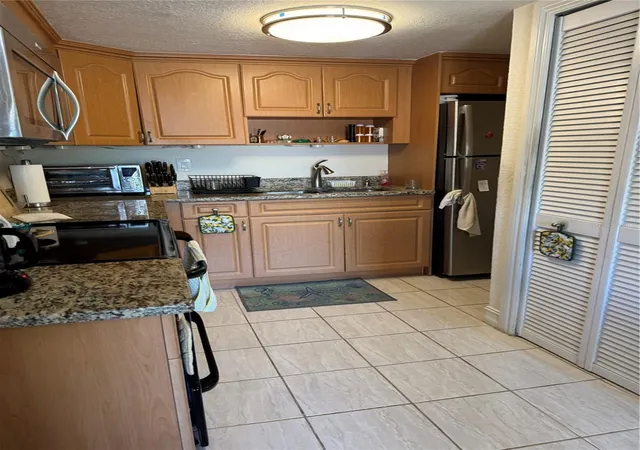 Homes for sale in Sarasota, FL | 3453 Clark #252, Sarasota, FL 34231 | MLS# A4697775