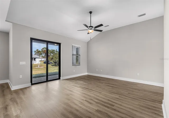 Photo 4 of Single family home for sale at 2405 Gallagher Rd, Dover, FL 33527 | MLS# TB8521831 | Listing updated on 2026-09-04