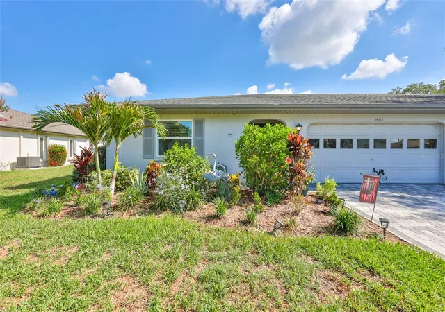 3rd image of 1403 Langley Dr, Sun City Center, FL 33573 | MLS# TB8521835