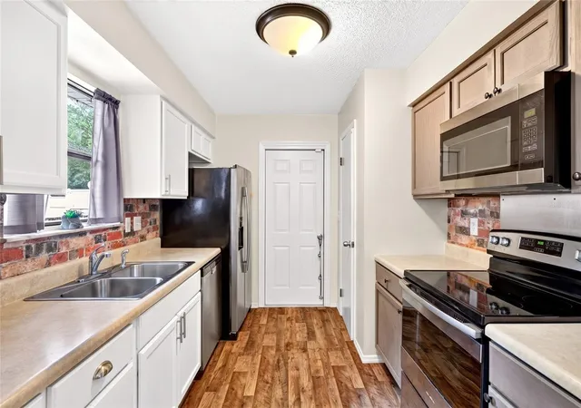 4th image of 27 Cedar Tr, Ocala, FL 34472 | MLS# OM727155