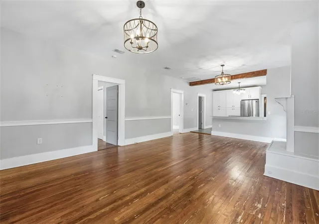 Photo 3 of House for sale at 236 W North St, Tampa, FL 33604 | MLS# TB8521848 | Listing updated on 2026-07-26