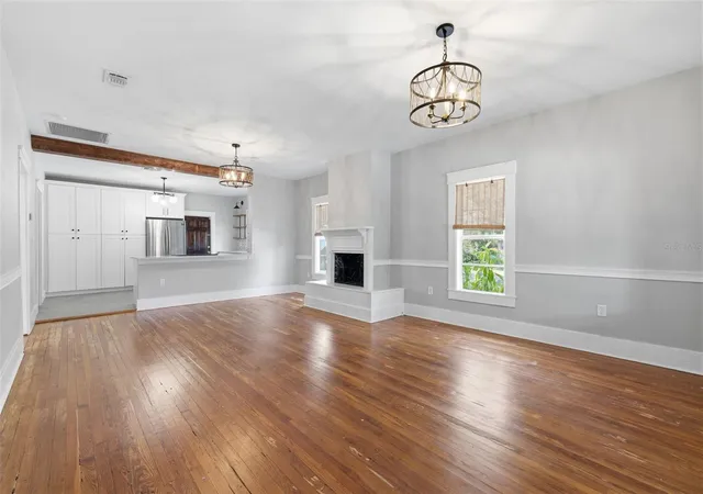 Photo 4 of House for sale at 236 W North St, Tampa, FL 33604 | MLS# TB8521848 | Listing updated on 2026-07-26