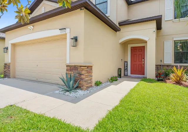Photo 3 of Single family home for sale at 13216 Wellington Hills Dr, Riverview, FL 33579 | MLS# TB8521852 | Listing updated on 2026-06-25