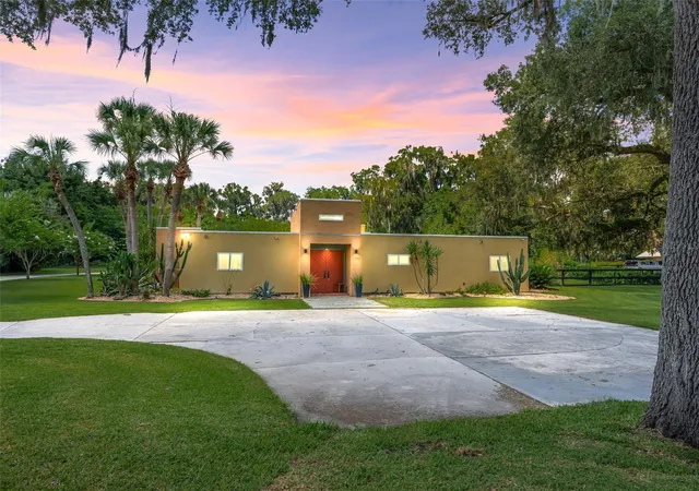 2nd image of 2330 Sw 37 St, Ocala, FL 34471 | MLS# OM727159