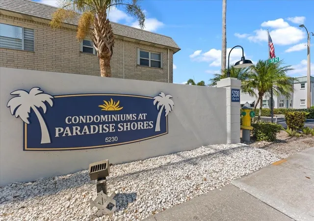 Photo 2 of Condo for sale at 5357 81st Street N #18, Saint Petersburg, FL 33709 | MLS# TB8521882 | Listing updated on 2026-08-30