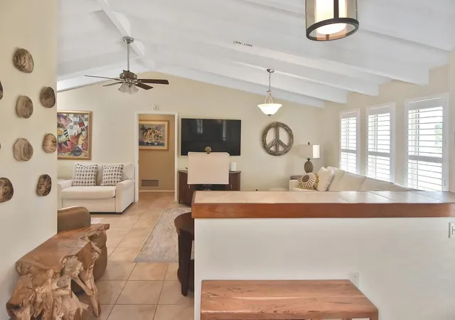 Photo 4 of Single family home for sale at 429 Darling Dr, Venice, FL 34285 | MLS# N6144793 | Listing updated on 2026-10-21