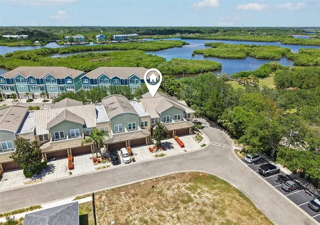3rd image of 131 Athenian Wy, Tarpon Springs, FL 34689 | MLS# TB8521890