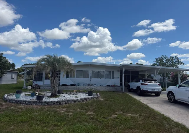 2nd image of 14327 Evermore St, Brooksville, FL 34613 | MLS# TB8521897