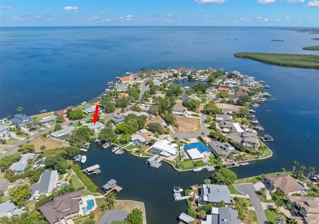 Single family home for sale at 121 Carlyle Dr, PALM HARBOR, FL 34683 | MLS# TB8521898