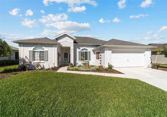 Photo 2 of Single family home for sale at 2380 Nw 55th Avenue Rd, Ocala, FL 34482 | MLS# OM727162 | Listing updated on 2026-09-21