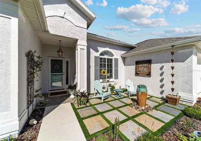 Photo 3 of Single family home for sale at 2380 Nw 55th Avenue Rd, Ocala, FL 34482 | MLS# OM727162 | Listing updated on 2026-09-21