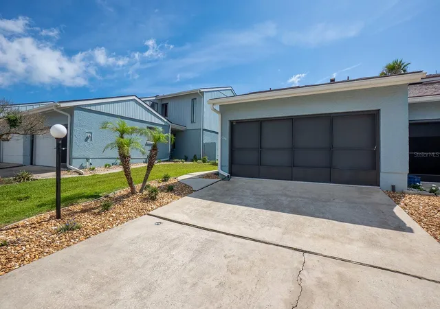 2nd image of 1746 Windsong Cir, Flagler Beach, FL 32136 | MLS# FC319444