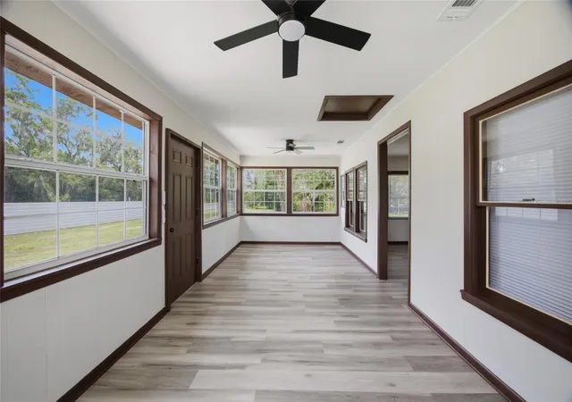 4th image of 13216 Ne 140Th St, Waldo, FL 32694 | MLS# TB8521909
