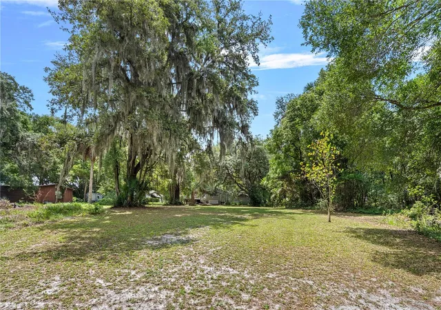 28th image of 26015 Sackamaxon Dr, Sorrento, FL 32776 | MLS# G5114138