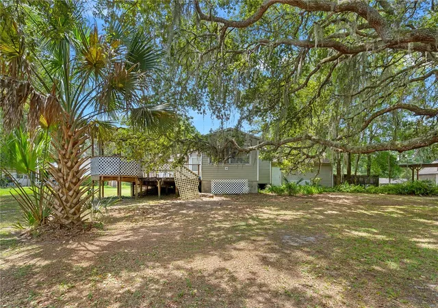 3rd image of 26015 Sackamaxon Dr, Sorrento, FL 32776 | MLS# G5114138
