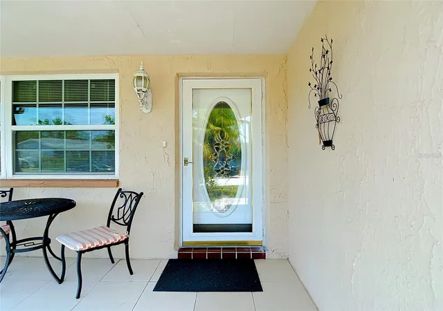 Photo 4 of Single family home for sale at 8944 Ledgestone Ln, Port Richey, FL 34668 | MLS# TB8521915 | Listing updated on 2026-08-04