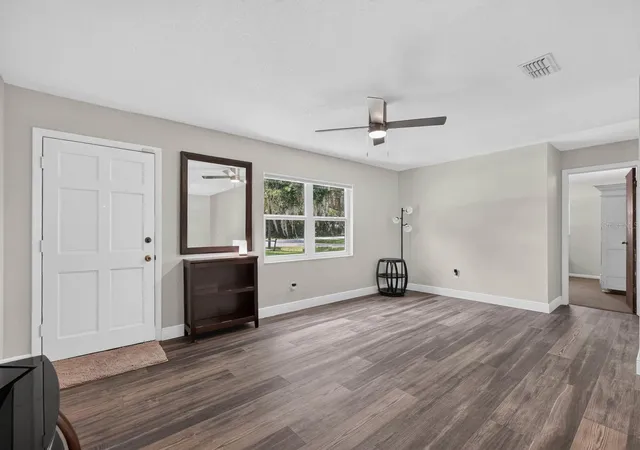 Photo 5 of Single family home for sale at 2205 Juniper Dr, Edgewater, FL 32141 | MLS# NS1088555 | Listing updated on 2026-09-03