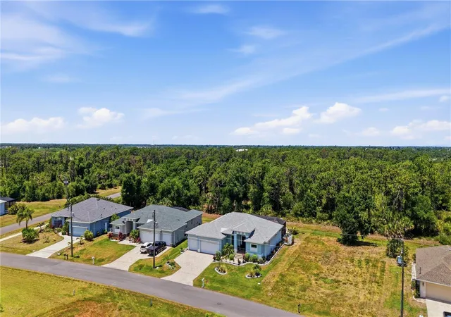 3rd image of 143 Long Meadow Ln, Rotonda West, FL 33947 | MLS# D6147871