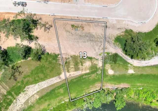 Photo 3 of Land for sale at 145 Tranquil Mirror Lake Ct #13, Clermont, FL 34711 | MLS# O6418968 | Listing updated on 2026-08-11
