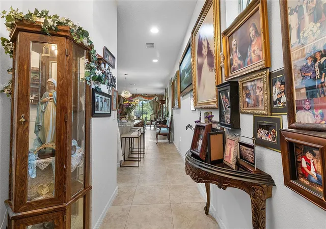 Photo 3 of Single family home for sale at 2705 Giralda Ct, Kissimmee, FL 34743 | MLS# O6418975 | Listing updated on 2026-08-15