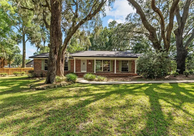 2nd image of 25747 Sw 19th Ave, Newberry, FL 32669 | MLS# GC541381