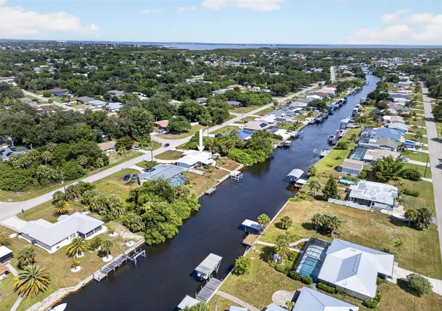 Photo 2 of Single family home for sale at 3349 Rock Crk Dr, Port Charlotte, FL 33948 | MLS# C7527631 | Listing updated on 2026-08-21