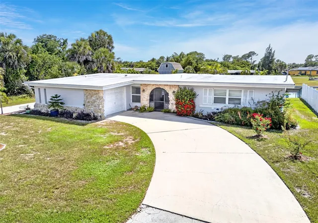 Photo 2 of Single family home for sale at 3349 Rock Crk Dr, Port Charlotte, FL 33948 | MLS# C7527631 | Listing updated on 2026-10-14